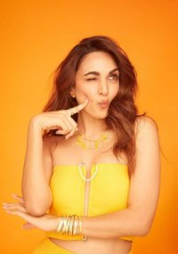 kiara advani2